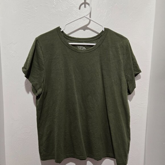 Bundle of 3 Time and Tru T-Shirts | Size L | Green, Pink & Salmon - Picture 6 of 9